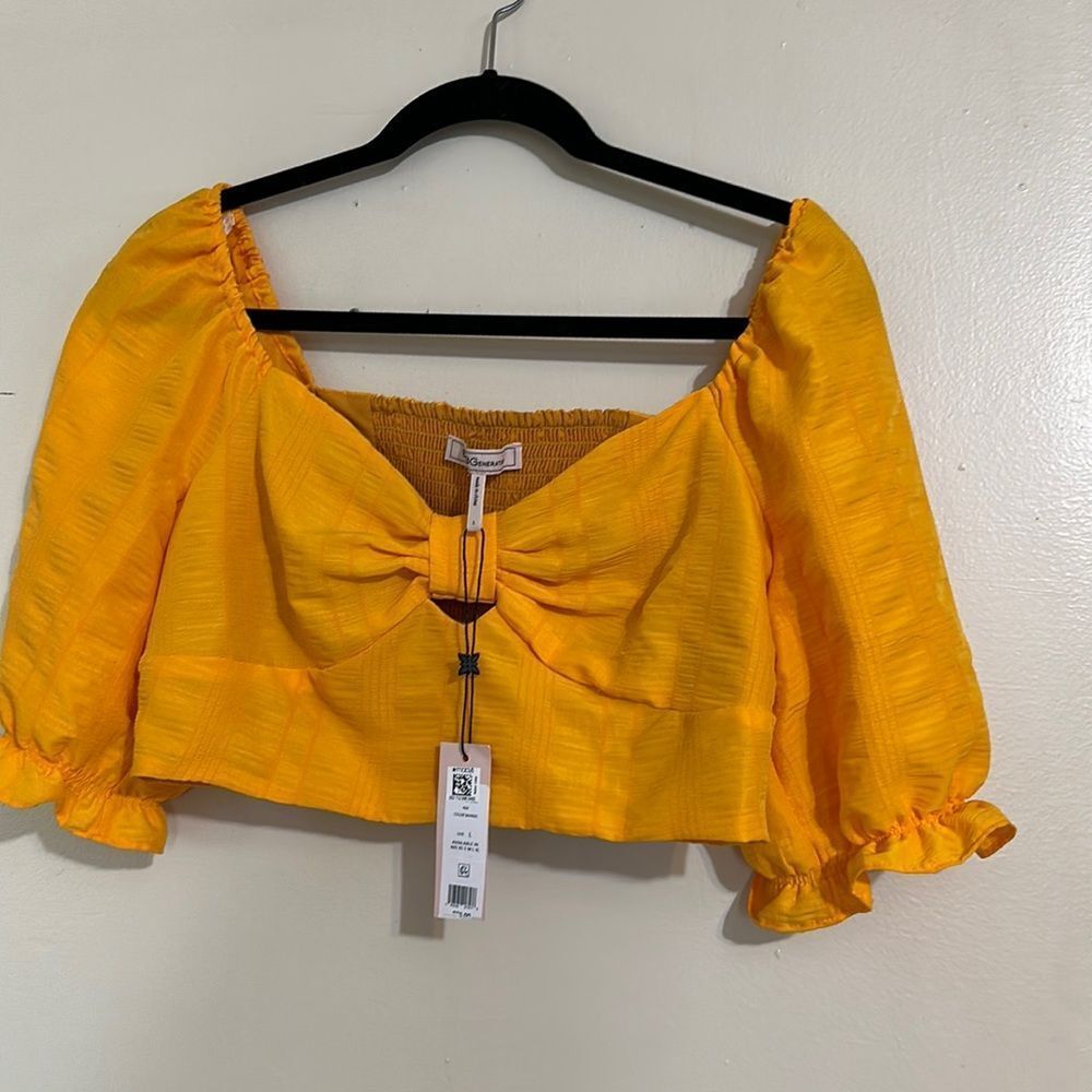 BCBGeneration crop top